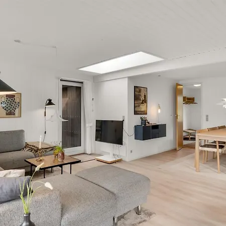 Leonor - 1-8km From The Sea By Interhome ブラーバンド