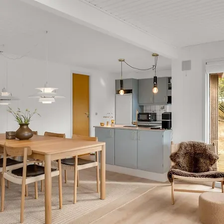 Leonor - 1-8km From The Sea By Interhome 別荘
